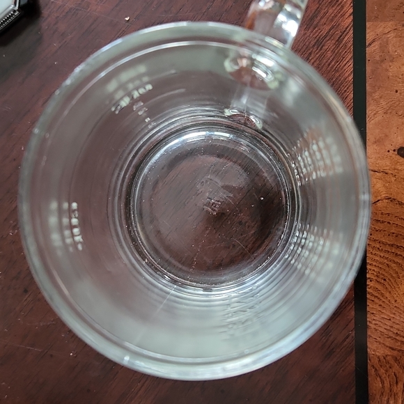 Vintage Hazel Glass Measuring Cup - Picture 7 of 9